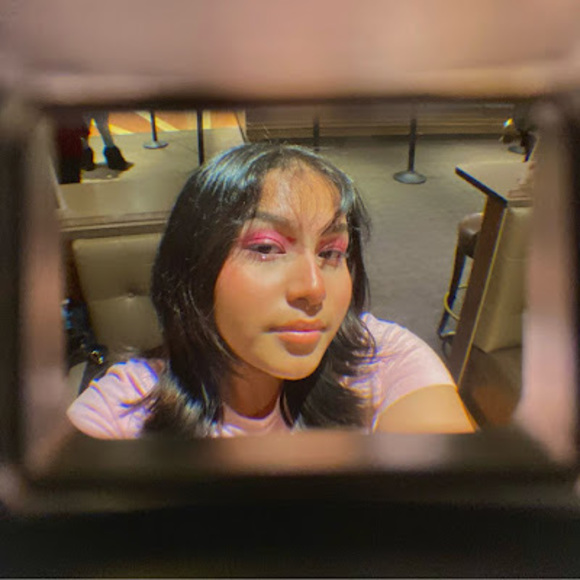 Meet your Posher, Lizbeth - Picture 1 of 1